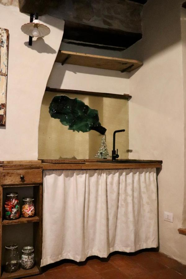 Campiglia dʼOrciaLa Casa Del Teatroアパートメント エクステリア 写真