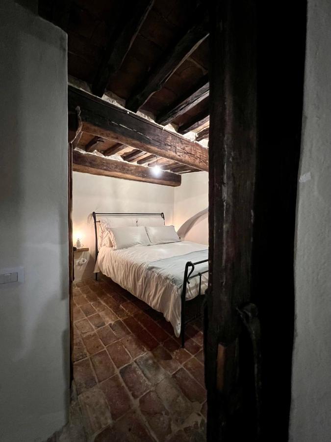 Campiglia dʼOrciaLa Casa Del Teatroアパートメント エクステリア 写真